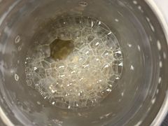 -星巴克臻选(上海虹桥新天地三店)