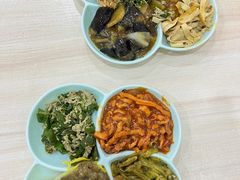 -晓宇盒饭(民安街店)