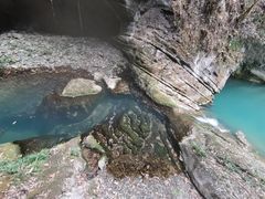 -龙水峡地缝景区