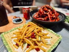 -肥肥虾庄·金牌油焖大虾(杨园滨江时代walk店)
