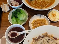 -漆黑觉米粉(三里屯店)