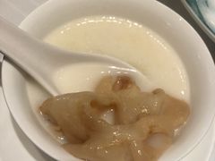 烏雞花膠湯-翠园(荃新天地店)