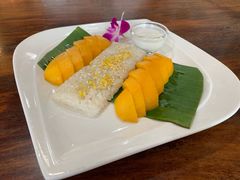 -Dang restaurant (patong phuket)