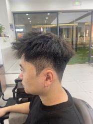 -尤司男士国潮理发馆