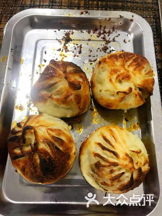 鬼街第一烤羊腿烤包子图片 - 第7张