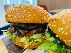 火烤双层牛肉特堡-The Habit Burger Grill 哈比特汉堡(恒丰路店)