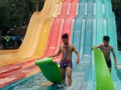 -欢乐水魔方水世界
