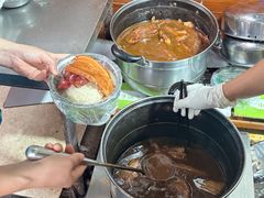 -梁阿婆廿年老牌扣肉糯米饭