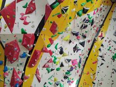 -问山MountQuest攀岩馆