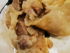 上品羊后腿肉烧麦-内蒙联营烧麦 草原石榴红(护国寺店)