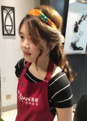 扎发-苑苑发型设计