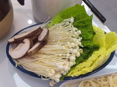 -西子馋火锅鸡•涮品自助(桥东街店)