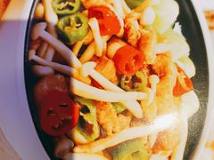 -豪客嘉族·麦尼顿西餐厅(乐福天下店)