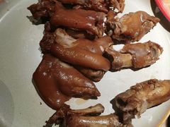 -先启半步颠小酒馆(常熟万达广场店)