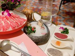 食神招牌花胶鸡-龙鲜会·澳门生鲜火锅(诚品店)