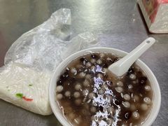 -芳婆糕团店(王府大街店)