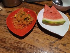 -龙记斑鱼火锅鲜切牛肉自助(红山路店)