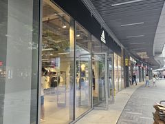 -阿迪达斯(八方汇精品优惠店)