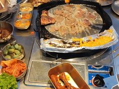 -喜井无限自助烤肉公司(石厦店)