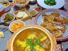 -秦唐一号西安菜馆(钟楼店)