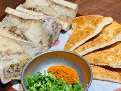 -纳鲁孜·新疆特色餐厅(上海悦荟广场店)