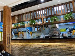 -弄堂咪道-饭香·面香·馄饨香(钦州北路田尚坊店)