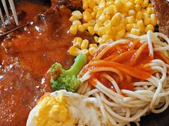 -东方豪客牛排意面披萨(玉函银座店)