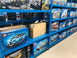 点击看大图 -逝水玩具折扣店