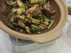 -江城燕子大排档(江汉路步行街店)