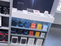 -Apple授权专营店(宝山万达店)