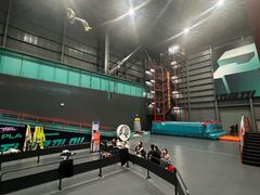 -极限PLAY运动娱乐新世界·团建派对潮玩休闲馆·室内蹦极高空游乐园