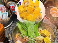 -牛YO寿喜烧·铁板烧和牛火锅自助(市府恒隆店)