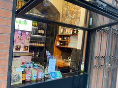 -良友书坊(安徽路店)