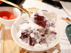 椰奶紫米银耳羹-炖物24章·顺时轻养茶(杭州大厦店)