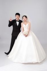 -雅云婚纱摄影工作室旗舰店