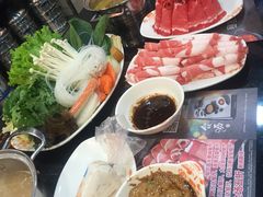 -呷哺呷哺(哈尔滨红博购物广场店)