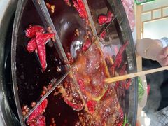 -正贰捌经重庆老火锅(建设路店)