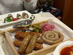 俄式烤肠大拼盘-老井俄式餐厅