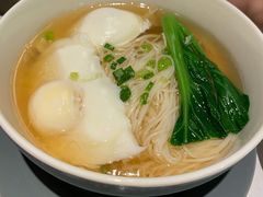 -港丽餐厅