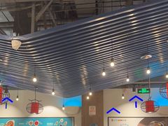 -尚尚仙·酸汤猪手·猪肚鸡火锅(华联万柳购物中心店)