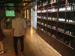 -顽啤熊·酒客酒馆(苏城夜景必选店)