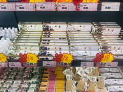 -综合保税区进口商品直销中心(新百店)