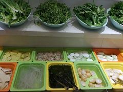 -泉福居酱骨头自助广场(南大街商业步行街店)
