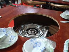 -武氏皖北网红三胖地锅鸡(桐城路店)