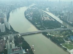 -广州塔卢特斯法国旋转餐厅