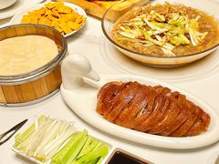 -梅利汴京烤鸭•开封豫菜地标店(东司门店)