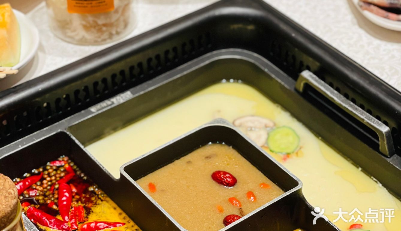 解锁魔都连锁火锅口味榜第一的毛肚火锅！