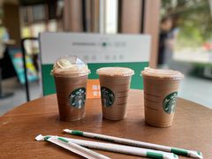 -星巴克臻选(上海虹桥新天地三店)