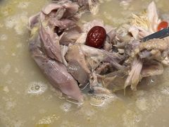 -汤宴·参须肚包鸡(南京路店)