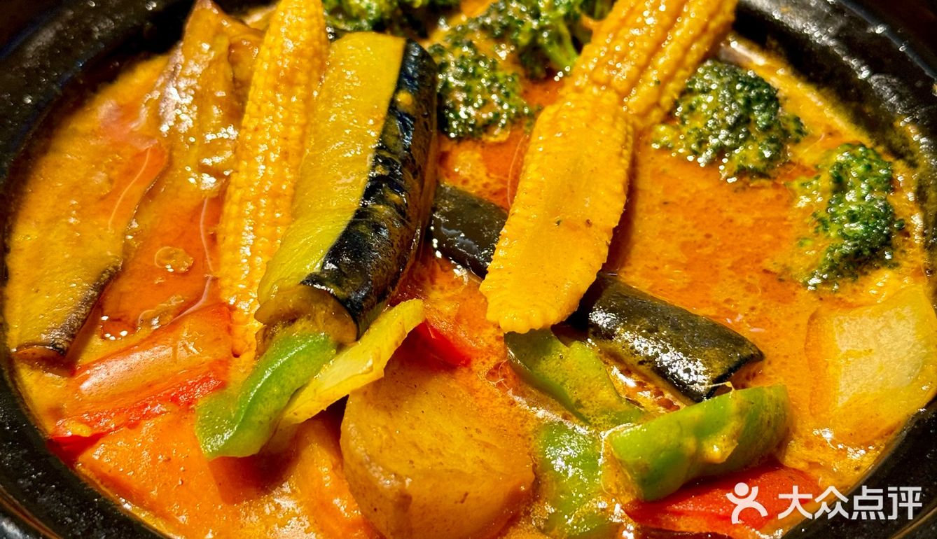 查餐厅又回来了